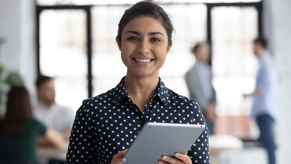 woman-with-tablet